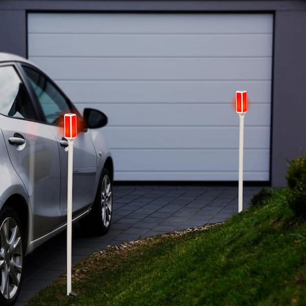 43 in. Tall Outdoor Solar Powered Driveway Markers with Red LED Lights (Set of 2)