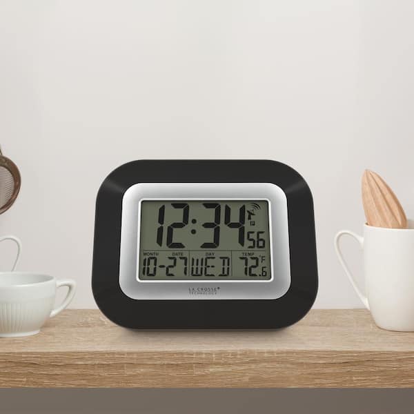 AcuRite 18 in. Digital Clock with Date, Indoor Temperature, and Blue LED  Display 76100M - The Home Depot