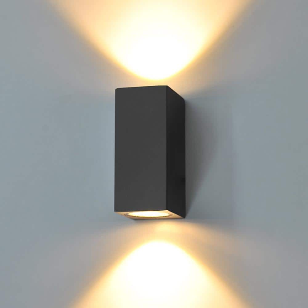 Matte Black Aluminum Outdoor Wall Sconce with Tempered Glass