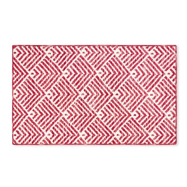 TOWN & COUNTRY LIVING Everyday Walker Modern Stripe Red 24 in. x 40 in. Machine Washable Kitchen Mat