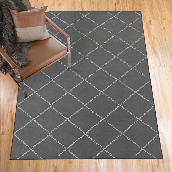 Medina Moroccan Diamond Grey 5 ft. x 7 ft. Trellis Washable Area Rug
