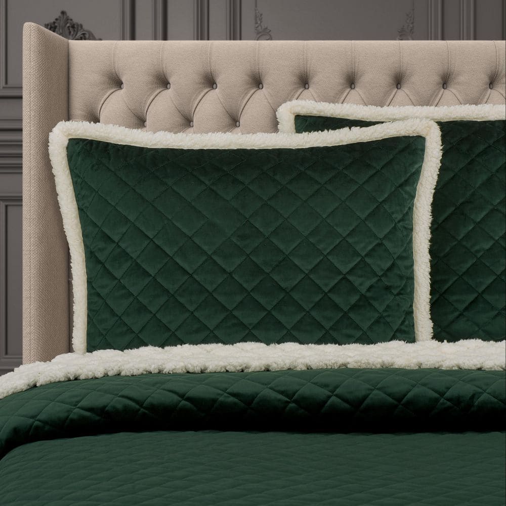Evergreen King Velvet Reversible Quilt Set with Sherpa