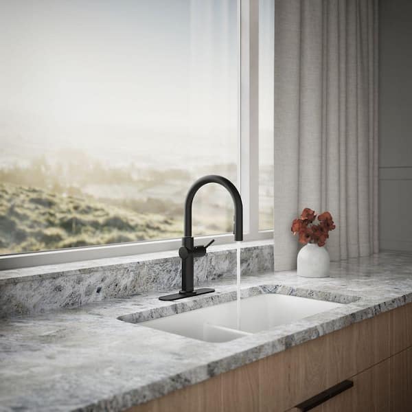 KOHLER Crue Single-Handle Touchless Pull-Down Sprayer Kitchen