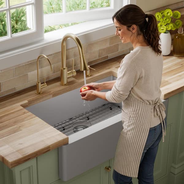 Karran QA-740 Quartz/Granite 34 in. Single Bowl Farmhouse/Apron