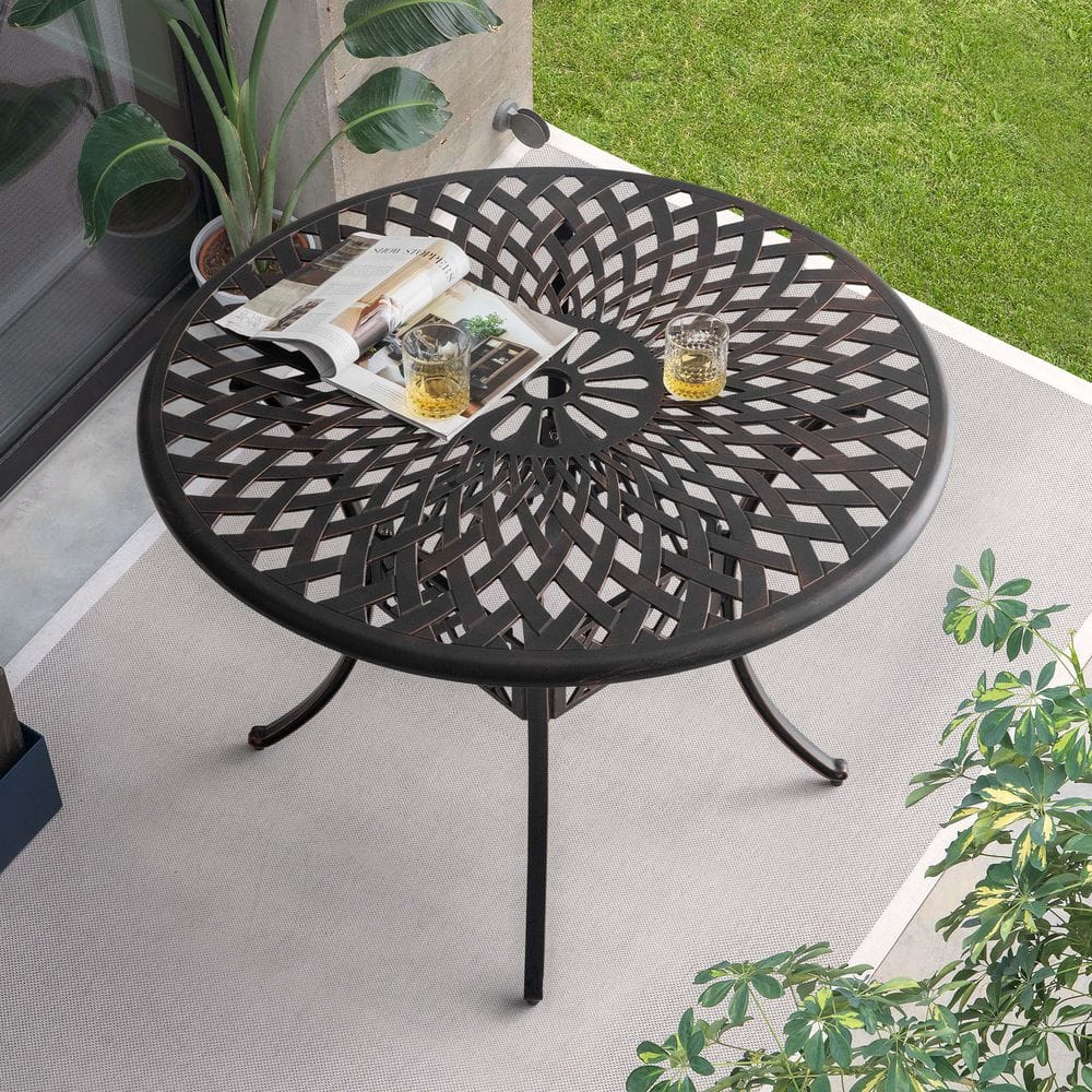 Nuu Garden 42 in. Cast Aluminum Round Outdoor Dining Table CT00A3