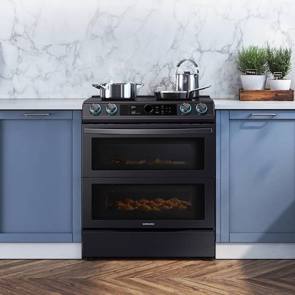 Samsung 6.3 cu. ft. Slide-In Induction Range with WiFi, Flex Duo