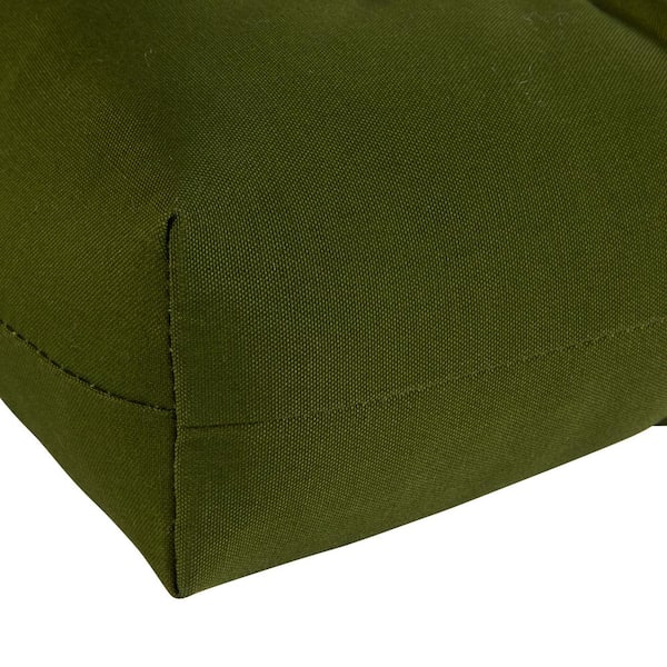 green lounge cushions