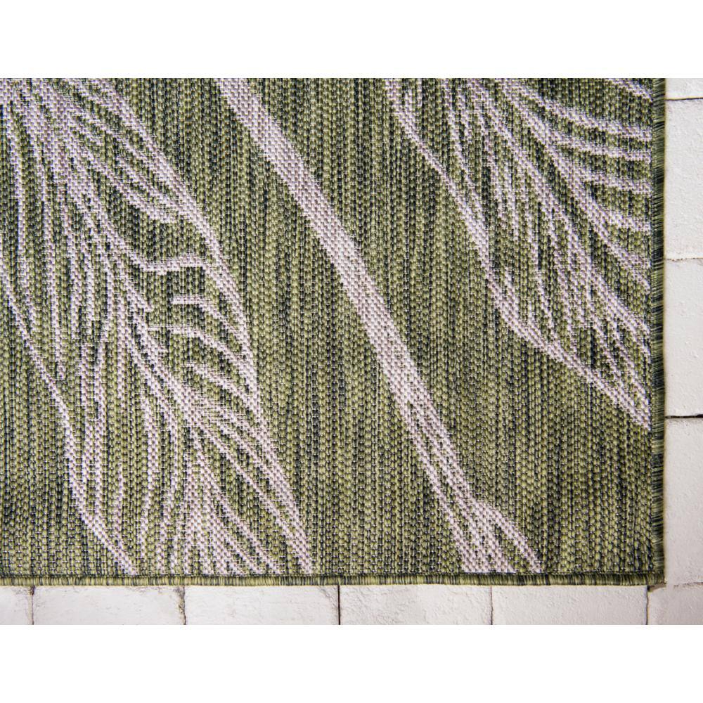 Green and Ivory Botanical Leaf Outdoor Rug, 9' x 12', Synthetic