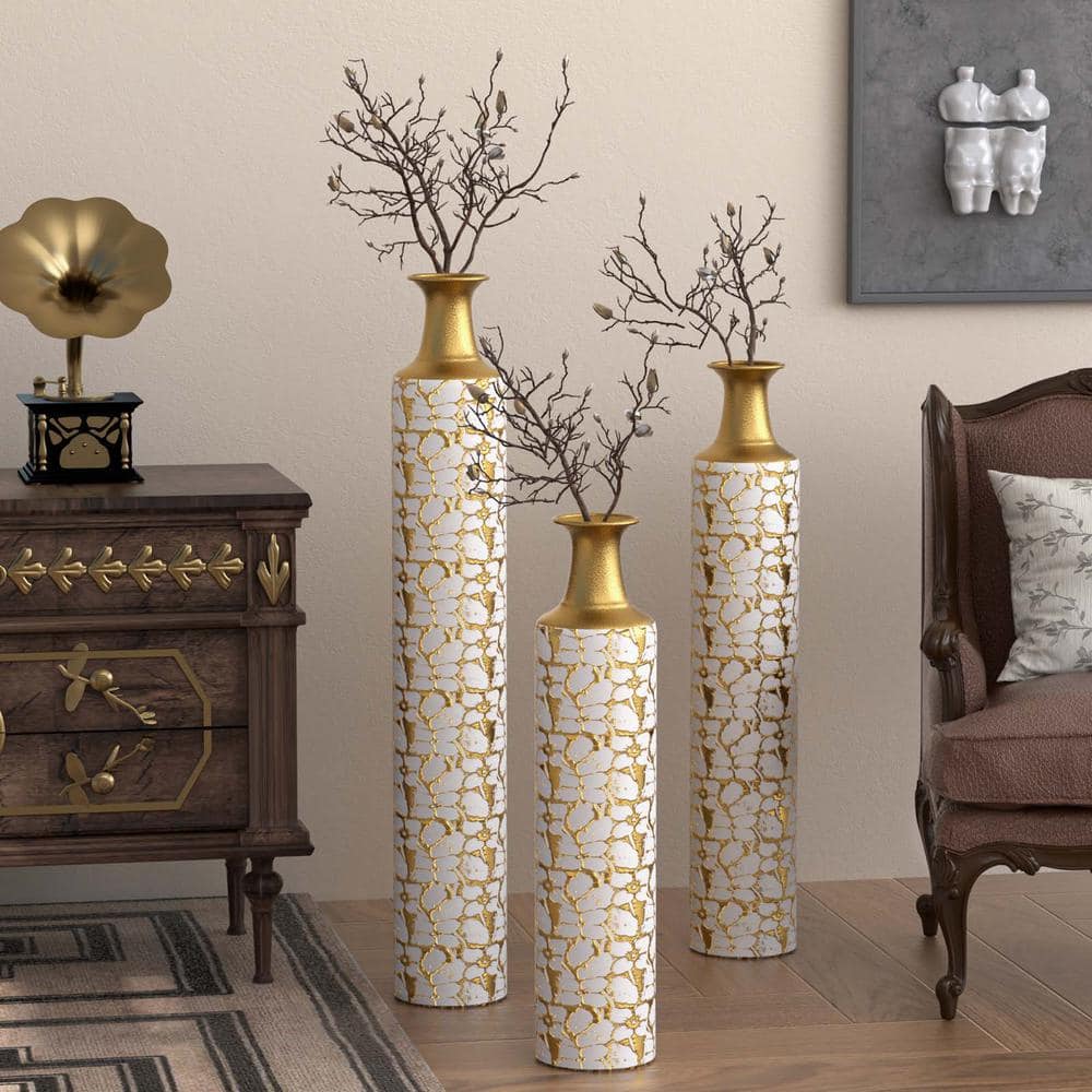 24 in. 28 in. 34 in. H Metal Decorative Vase Floor Standing Vase Set of 3 f