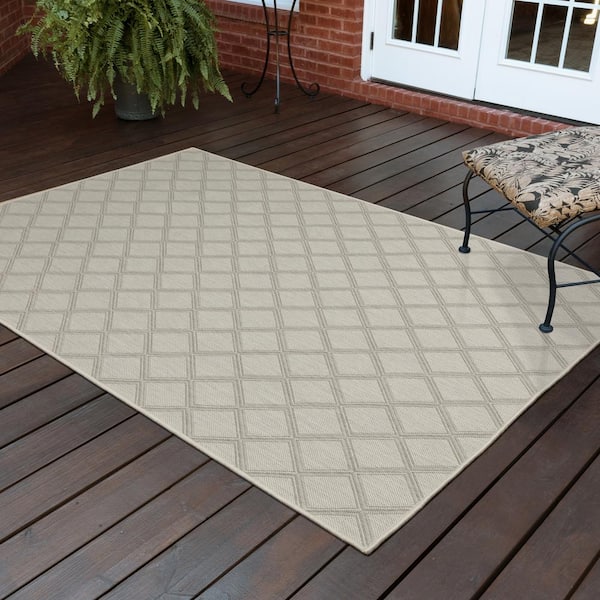 Preston Ivory 9 ft.10 in. x 12 ft. 10 in. Geometric Indoor/Outdoor Area Rug