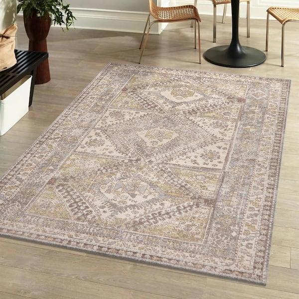 JONATHAN Y Darija Ornate Geometric Medallion Gray 4 ft. x 6 ft. Area Rug
