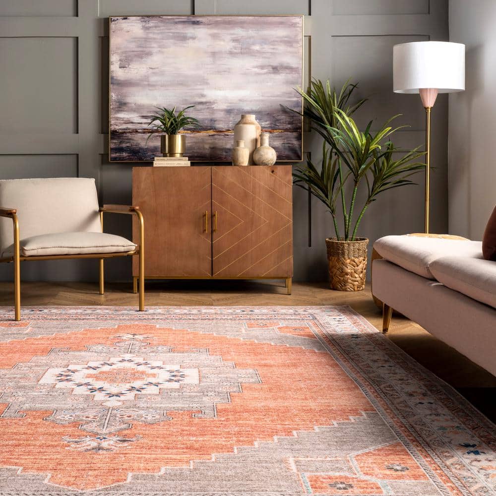Alicia Gray and Rust Synthetic Medallion Washable 4' x 6' Area Rug