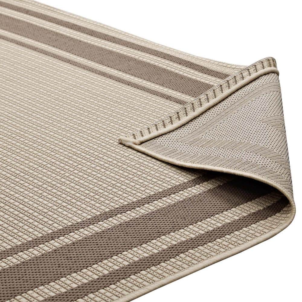 Rim Light and Dark Beige 5x8 Synthetic Indoor/Outdoor Area Rug