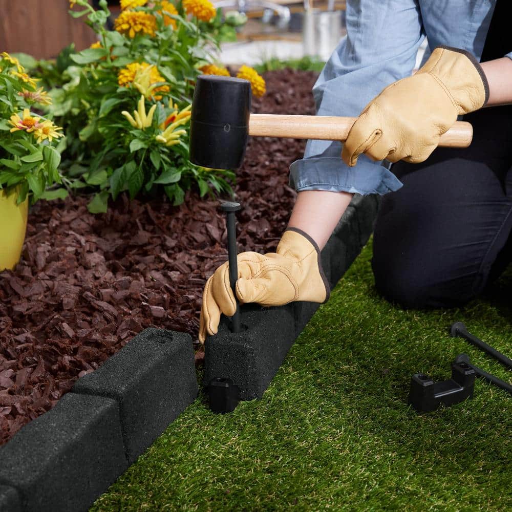 Black Rubber Cobblestone Garden Landscape Edging, 4' Length, 36 Pack
