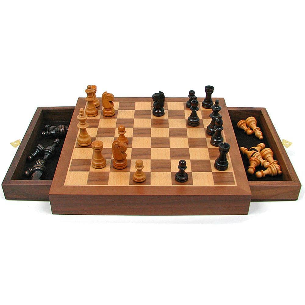 Hey! Play! Inlaid Walnut Style Magnetized Wood Chess Set with Staunton Wood  Chessmen W350009