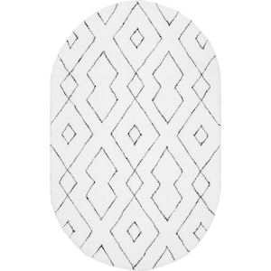 Beaulah Modern Geometric Shag White 5 ft. x 8 ft. Oval Rug