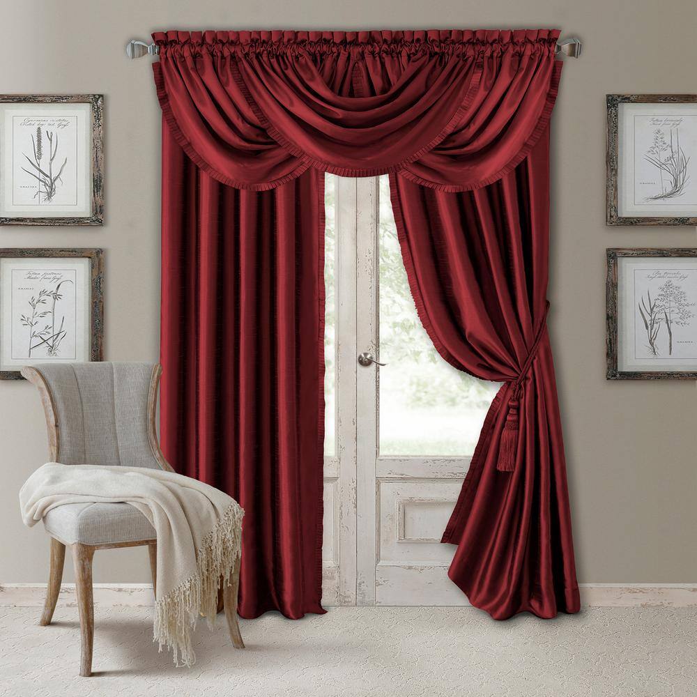 https://images.thdstatic.com/productImages/095c2b50-3e20-4fc1-bd2e-02b32abf9ca9/svn/rouge-elrene-blackout-curtains-67873rou-64_1000.jpg