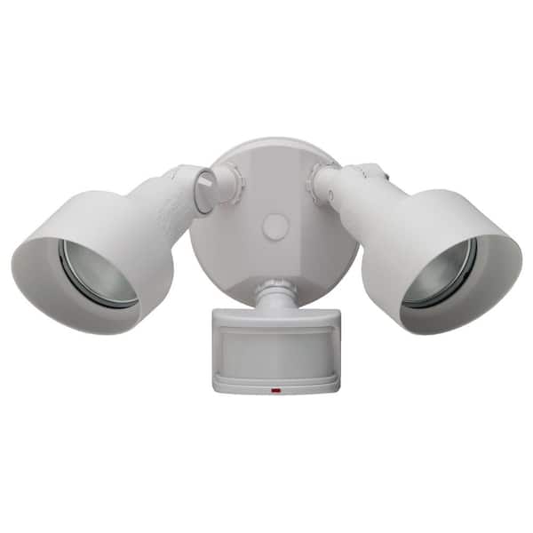 Heath Zenith 240 Degree Motion Sensor Dusk to Dawn Outdoor Security Light