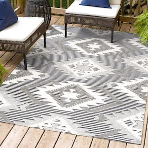 Sumak High-Low Pile Neutral Diamond Kilim Gray/White/Black 3 ft. x 5 ft. Indoor/Outdoor Area Rug