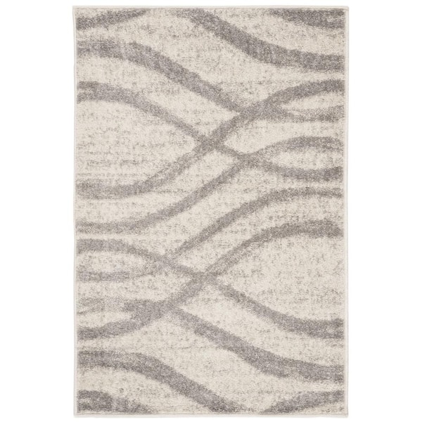Adirondack Cream/Gray 3 ft. x 4 ft. Waves Area Rug