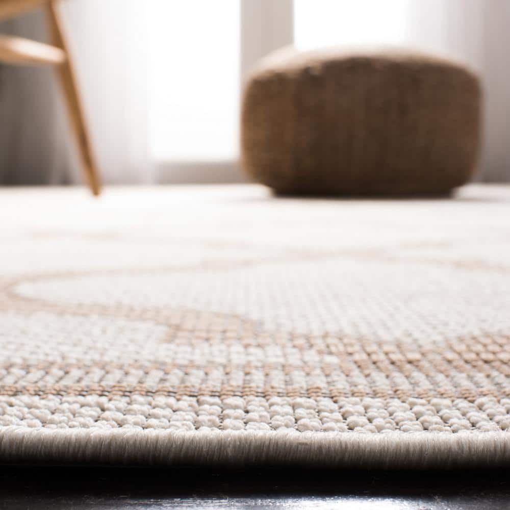 Ivory/Beige Geometric Easy-Care Synthetic 3' x 5' Outdoor Rug