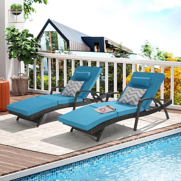 Unbranded Gray 2-Piece Wicker Outdoor Chaise Lounge Patio Adjustable Lounge Chairs Poolside Recliners with Light Blue Cushions