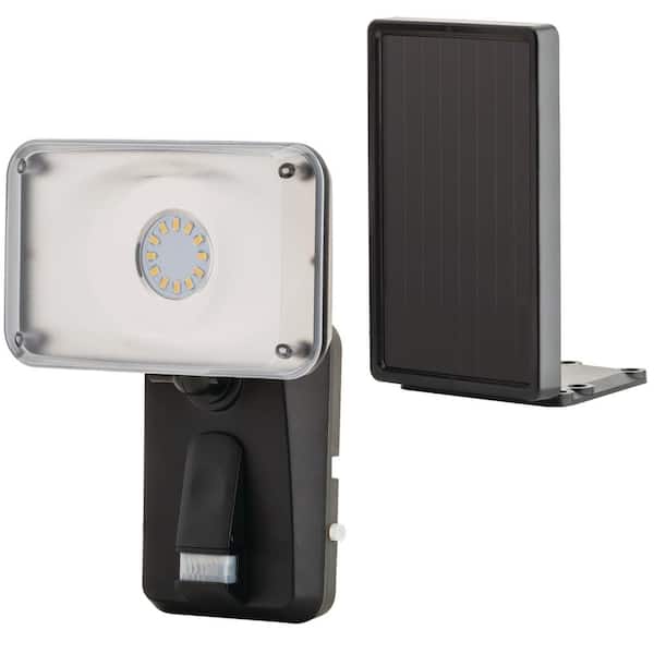 Heath Zenith 110 Degree Integrated LED Motion Sensor Solar Powered Black Outdoor Flood Light