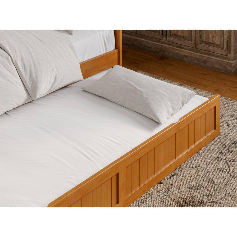 Nantucket Light Toffee Twin Wood Daybed with Trundle