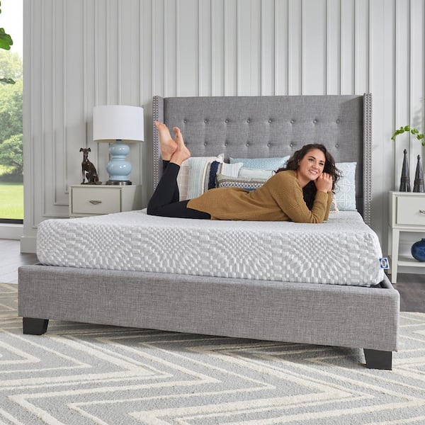 Sealy Essentials 8 Memory Foam Mattress-in-a-Box - Full