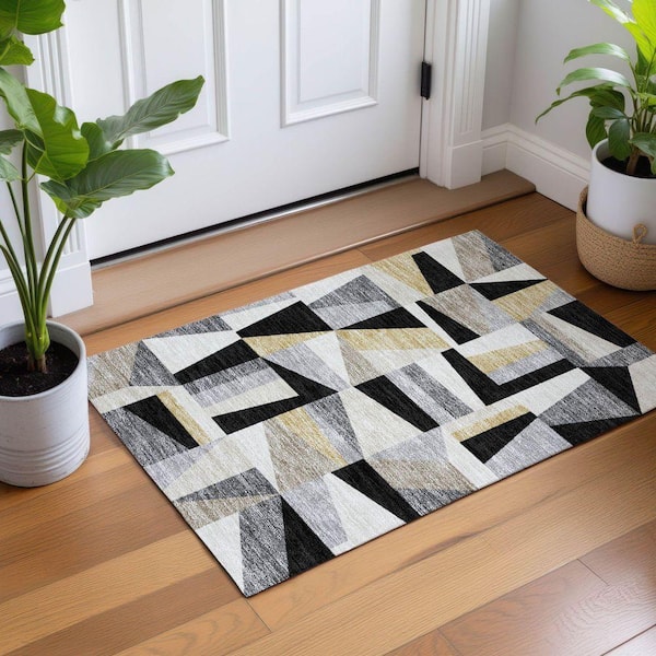Chantille Machine Washable Indoor/Outdoor Abstract ACN2327 Black 2 ft. x 3 ft. Accent Rug