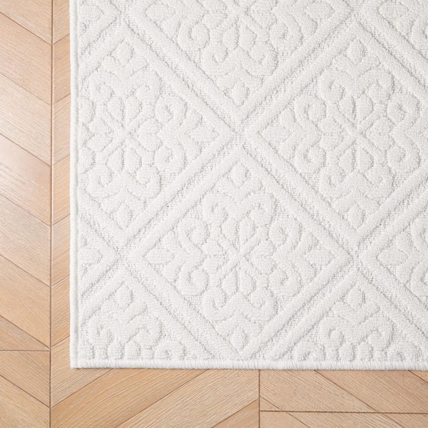Austell Solid White 2 ft. x 5 ft. Geometric 2-Piece Rug Set Area Rug