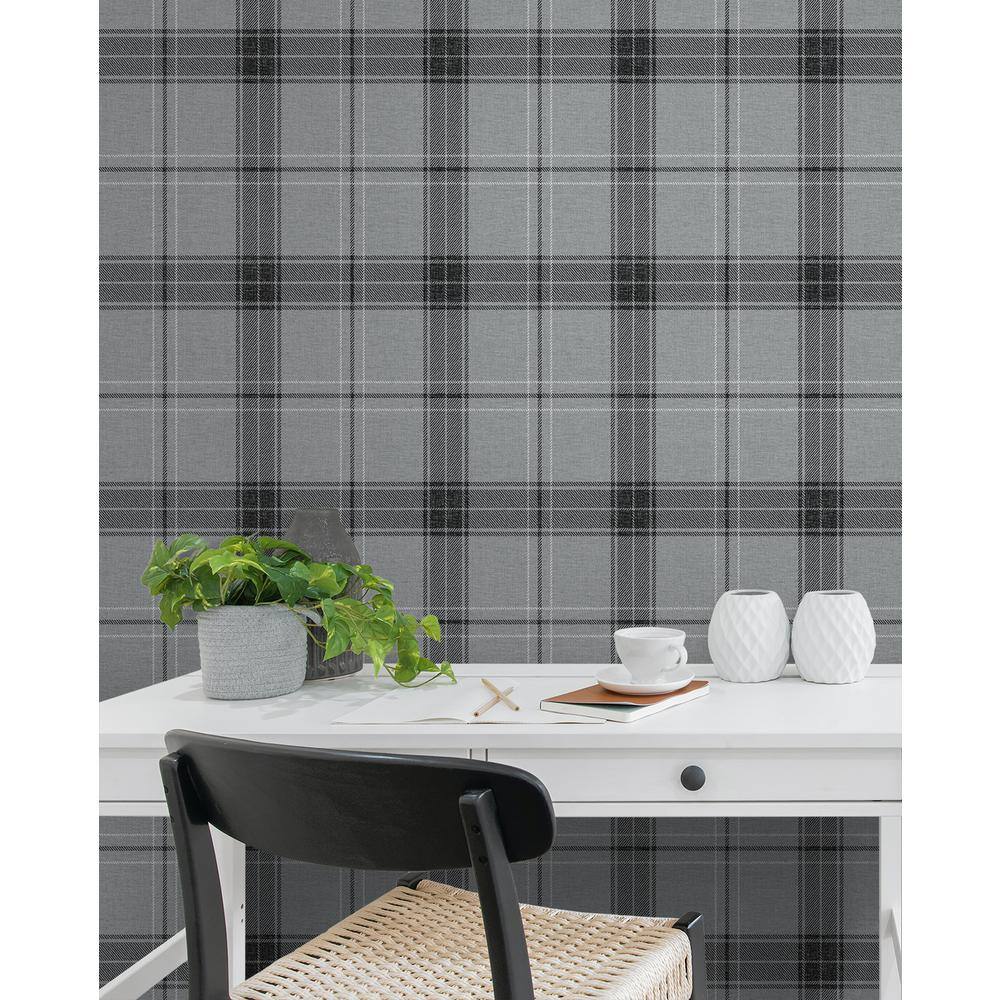Greyscale Plaid Self-Adhesive Vinyl Wallpaper Roll