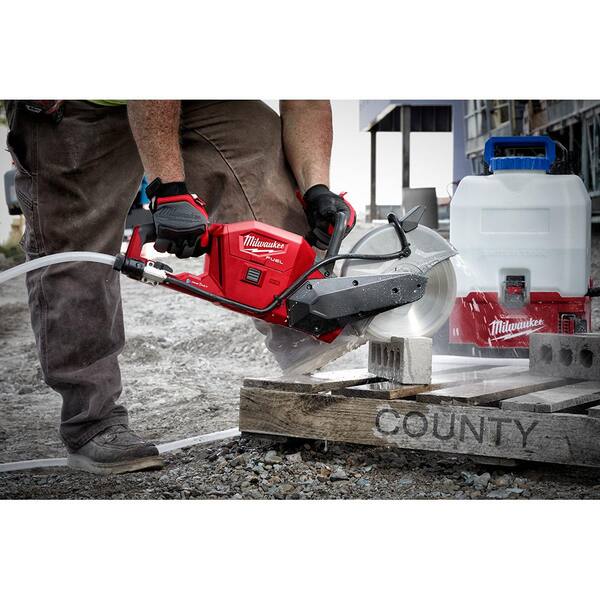 Milwaukee M18 FUEL ONE-KEY 18V Lithium-Ion Brushless Cordless 9 in