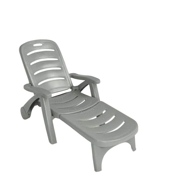 Cubilan Gray 1-Piece Plastic Outdoor Recliner Without Sunshade Without Cushion