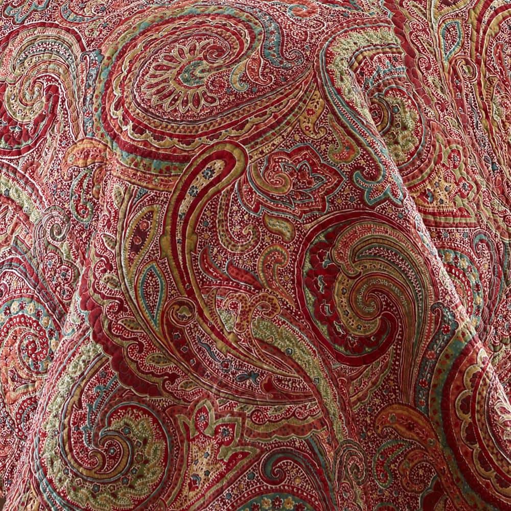 Spruce Red Paisley Reversible Quilted Cotton Throw