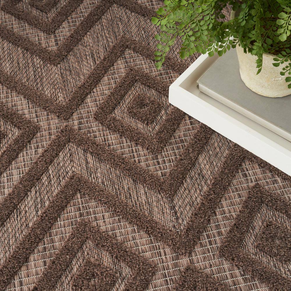 Nourison Brown Diamond Pattern Indoor/Outdoor 5' x 7' Area Rug