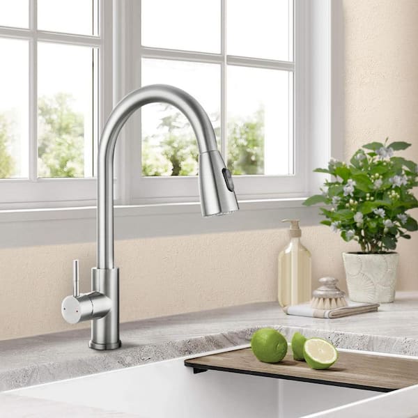 Satico Stainless Steel Single Handle Pull Out Sprayer Kitchen Faucet in Brushed Nickel