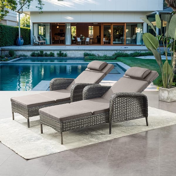 Pocassy Gray Wicker Outdoor Folding Chaise Lounge Chair Fully Flat for Patio with CushionGuard Gray Seat Back Cushion