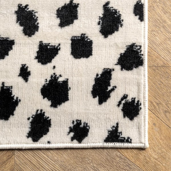 black brooks with leopard print