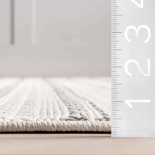 Haylo Geometric Cream 4 ft. x 6 ft. Indoor/Outdoor Patio Area Rug