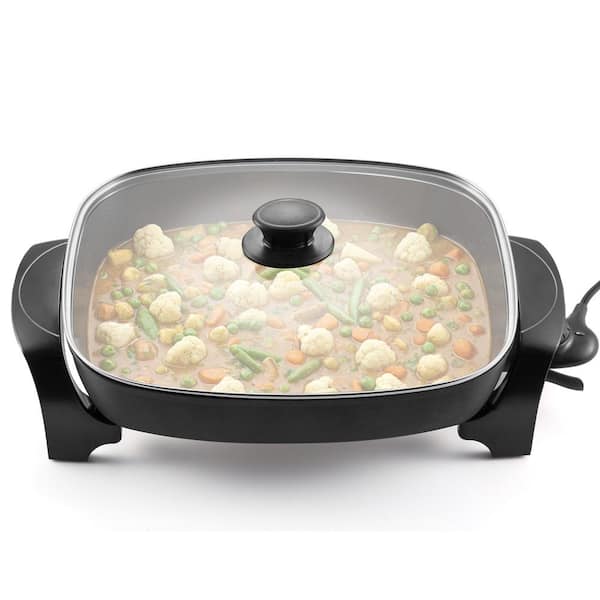 208 sq. in. EG6235 8Qt. Electric Skillet w Easy-Pour Spout