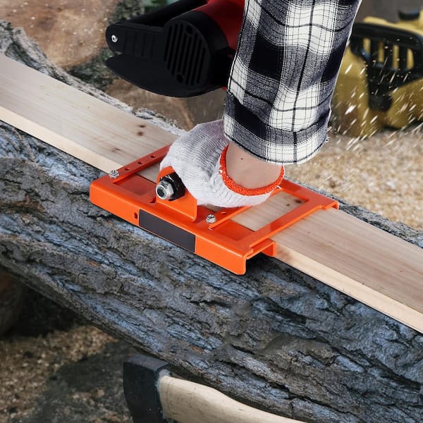 Chainsaw Mill, Vertical Lumber Cutting Guide with 2in.-6in. Cutting Width, Cast Iron Portable Timber Chainsaw Attachment