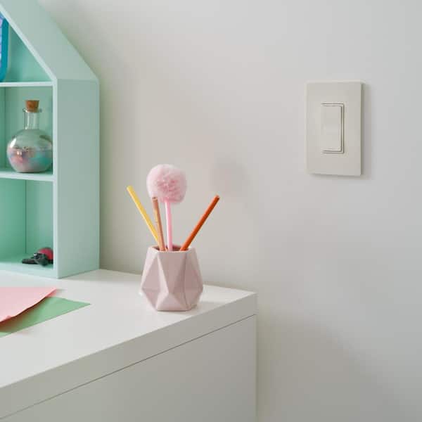 radiant with Netatmo 15-Amp Single-Pole Decorator Rocker Smart Light Switch, Light Almond