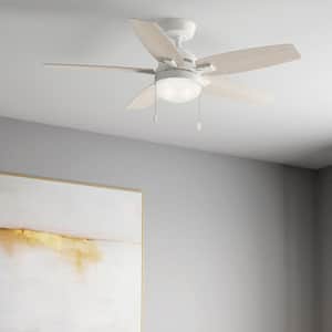 Antero 52 in. Hunter Express Indoor Fresh White Ceiling Fan with Light Kit Included