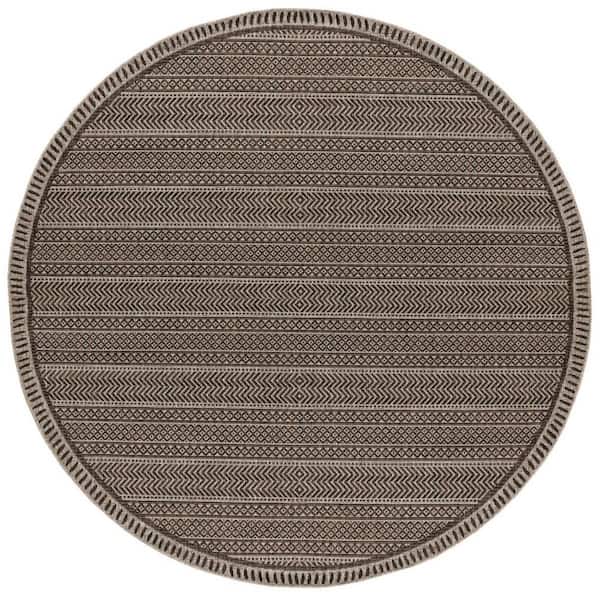 Brown 8 ft. Round Woven Polypropylene Round Indoor/Outdoor Area Rug