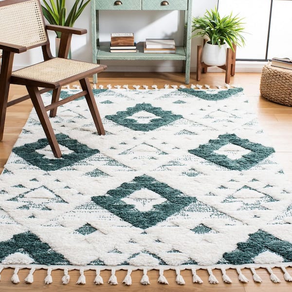 Moroccan Tassel Shag Green/Ivory 3 ft. x 3 ft.High-Low Geometric Fringe Square Area Rug