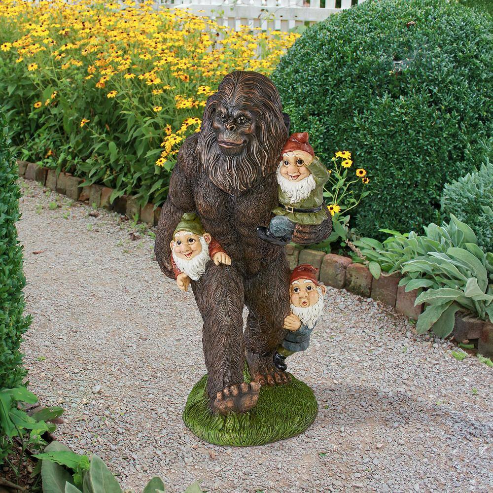 Bigfoot Carrying Gnomes Resin Garden Statue