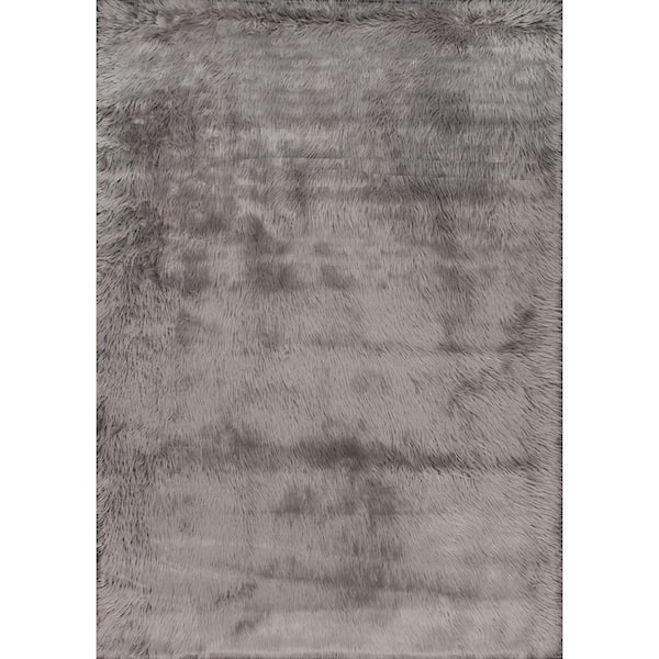 Cloud Faux Sheepskin Plush Shag Gray 4 ft. x 6 ft. Area Rug
