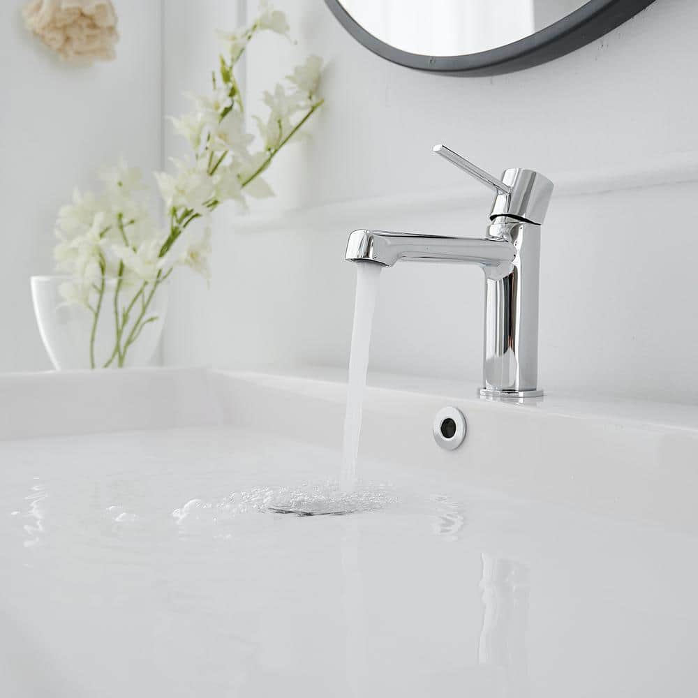 Polished Chrome Single Handle Modern Bathroom Faucet