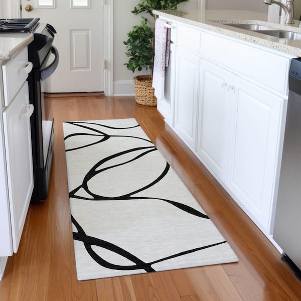 Mayfield Premium Machine Washable Abstract AMF999 White 2 ft. 3 in. x 7 ft. 6 in. Runner Rug